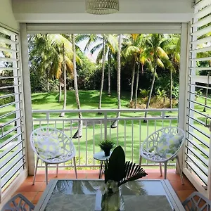 Coeur Tiare Lounge Piscine Cocotiers Saint-Francois (Grande-Terre)