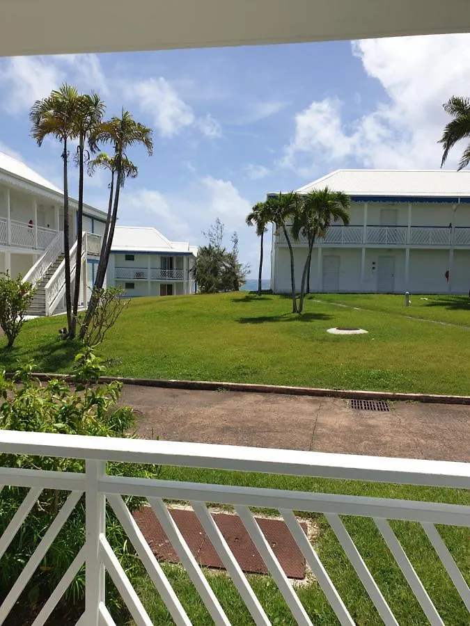 Studio de standing avec piscine et plage privée - Résidence Le Mangano Saint-Francois  Appartement