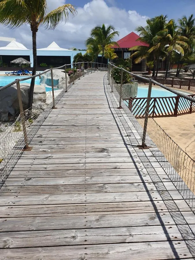 Appartement Studio de standing avec piscine et plage privée - Résidence Le Mangano Saint-Francois